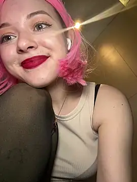 Times  Square online show from 02-26-25, 08:39