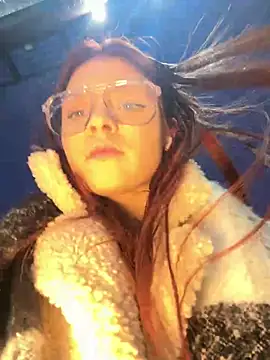 Times  Square online show from 02-22-25, 04:07