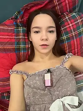 Times  Square online show from 12-16-25, 05:11