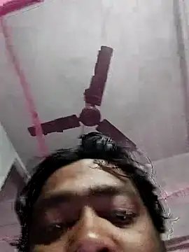 Young couple143 online show from 03-11-25, 08:19