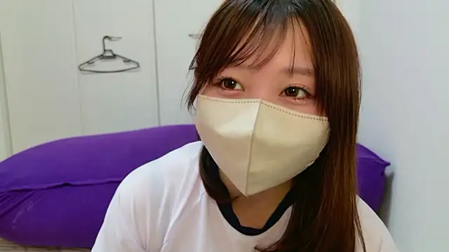 Snapshot of sara-a-jp chatting on 05-09-26, 03:43 sara-a-jp online show from 05-09-26, 03:43