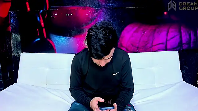 SlimLoves online show from 11-05-25, 09:51