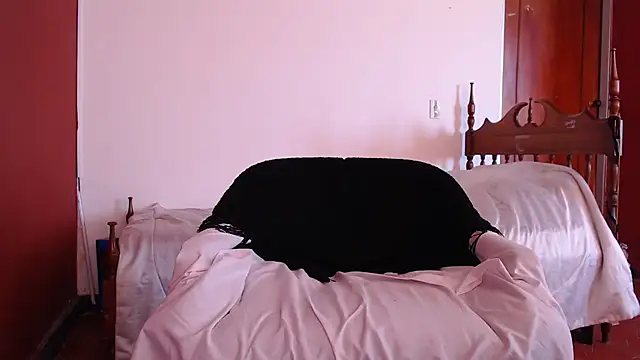 Freyja eter online show from 10-30-25, 08:06