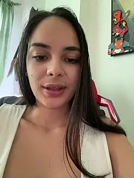 Snapshot of gabyaridi chatting on 07-10-26, 02:39 gabyaridi online show from 07-10-26, 02:39