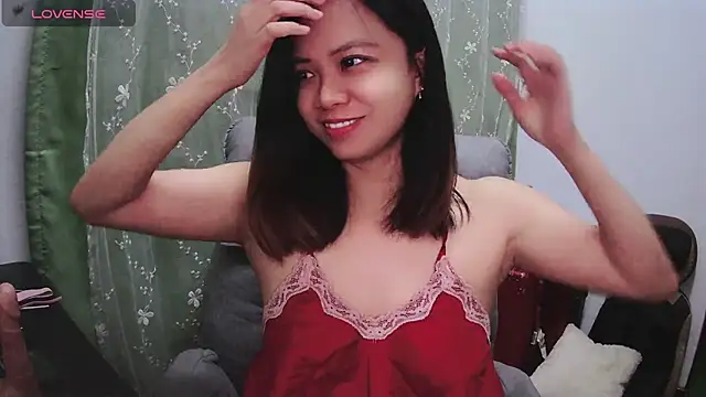 Snapshot of Candy_bee520 chatting on 02-28-25, 06:31 Candy bee520 online show from 02-28-25, 06:31