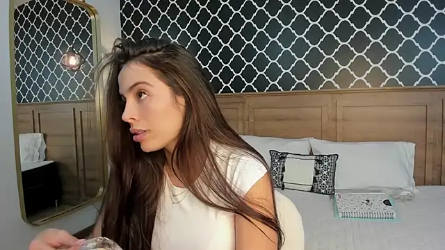 Amber Rush  online show from 09-23-25, 11:45