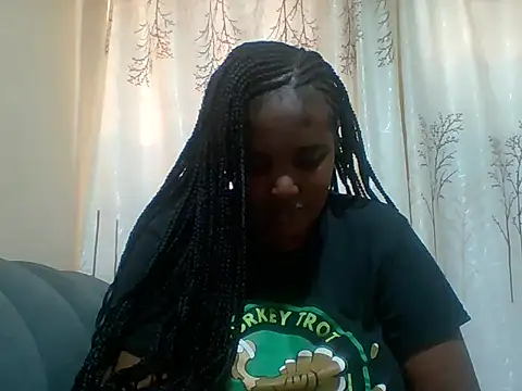 Beauty beee online show from 10-19-25, 11:02