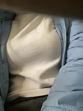 Tuongvy05 online show from 02-09-26, 07:50