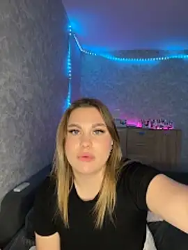 Evaaa Babiesss online show from 03-10-26, 06:12