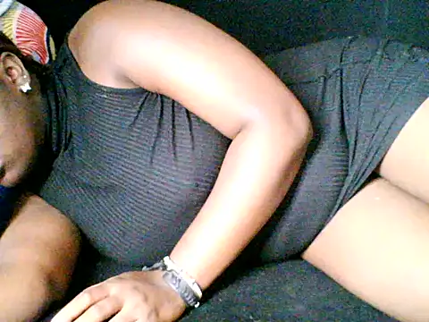 smileyboobs1 online show from 11-04-25, 06:55