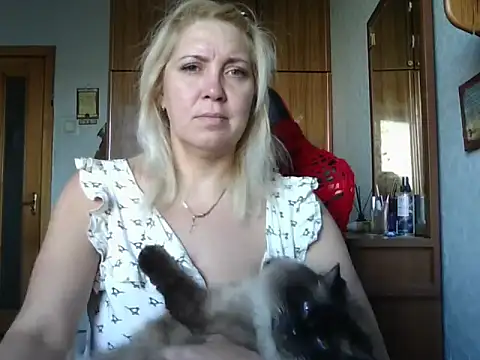 IrinaB1 online show from 07-05-26, 04:19