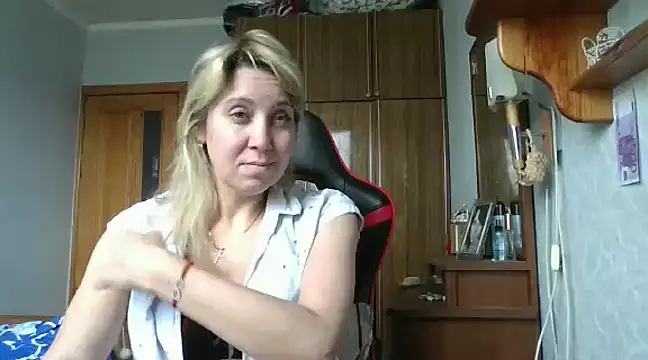 IrinaB1 online show from 03-23-25, 08:15