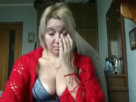 IrinaB1 online show from 12-20-25, 09:34