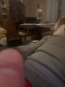 Snapshot of bigboy30X chatting on 01-17-26, 12:37 bigboy30X online show from 01-17-26, 12:37