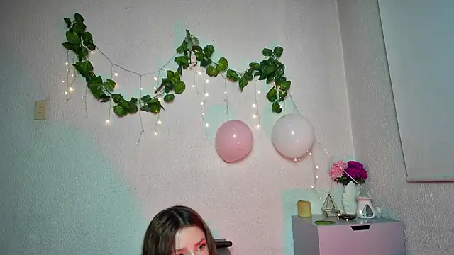 ari kat online show from 02-16-25, 06:32