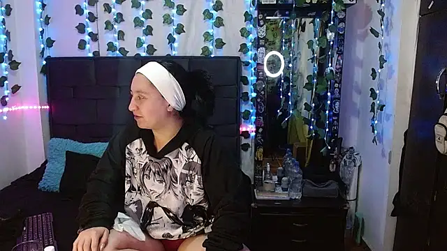 the lesbian game online show from 09-12-25, 02:44