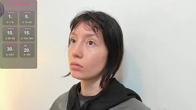 lizzy davis 1 online show from 10-10-25, 03:40