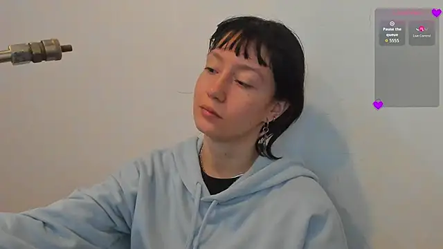 lizzy davis 1 online show from 03-21-26, 04:14