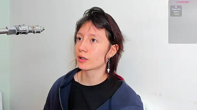 lizzy davis 1 online show from 10-17-25, 03:21