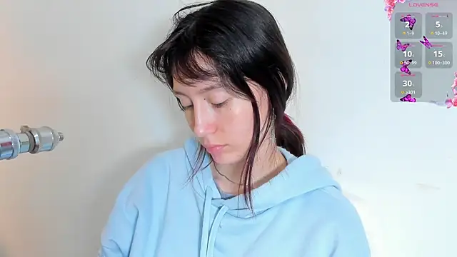 lizzy davis 1 online show from 09-11-25, 03:50