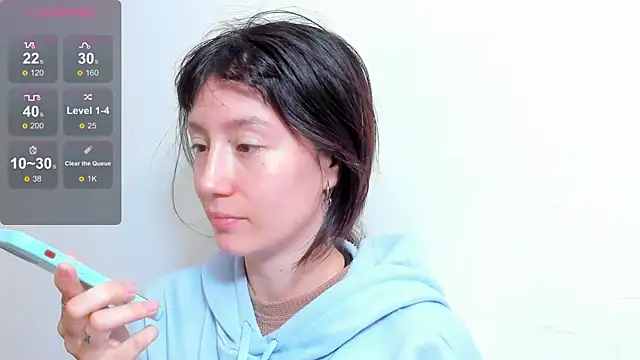 lizzy davis 1 online show from 10-09-25, 04:13