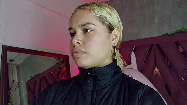 Haelycute online show from 02-20-26, 11:45