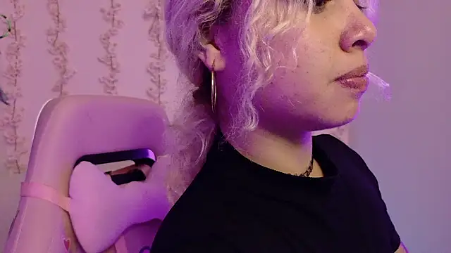 Haelycute online show from 03-01-26, 08:53