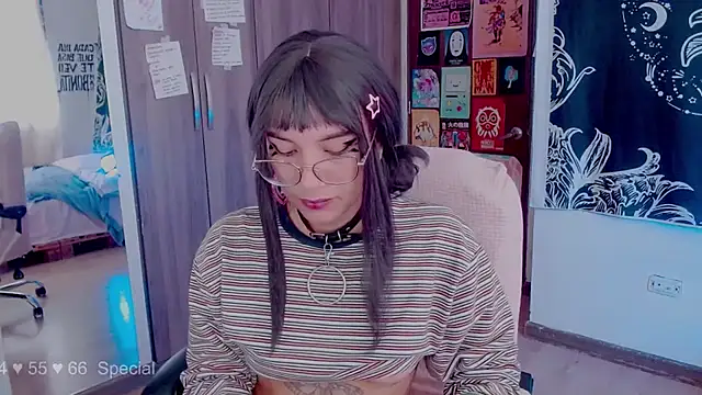 melissahowl online show from 10-23-25, 09:46