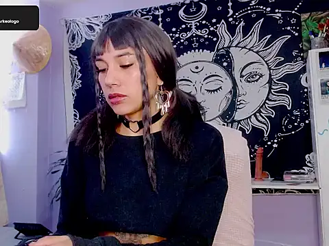 Snapshot of melissahowl chatting on 07-20-26, 12:51 melissahowl online show from 07-20-26, 12:51