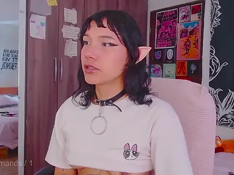 melissahowl online show from 11-02-25, 05:18