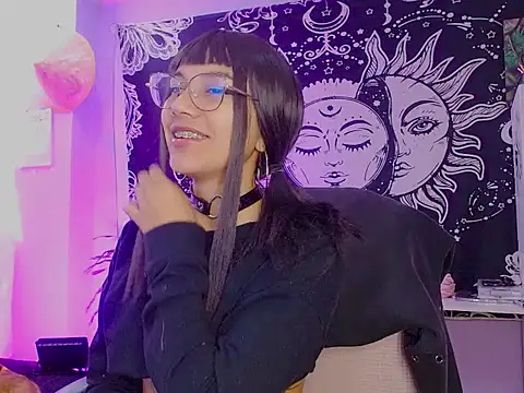 Snapshot of melissahowl chatting on 07-14-26, 04:57 melissahowl online show from 07-14-26, 04:57
