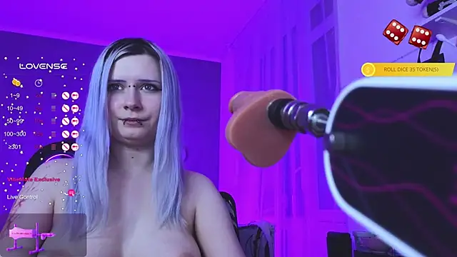 Snapshot of SpectraSirens chatting on 02-18-25, 12:48 SpectraSirens online show from 02-18-25, 12:48