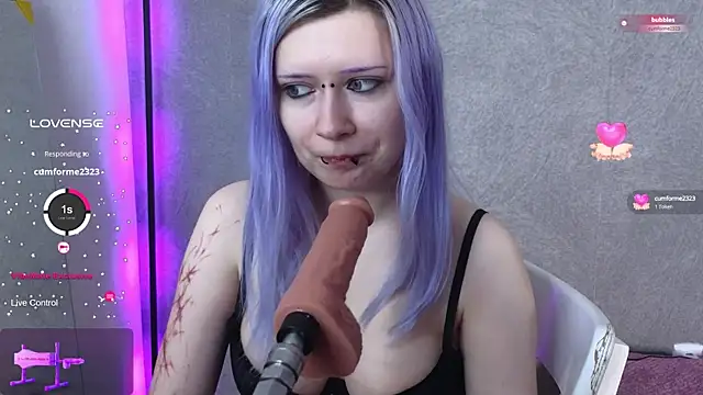 Snapshot of SpectraSirens chatting on 02-10-25, 05:47 SpectraSirens online show from 02-10-25, 05:47