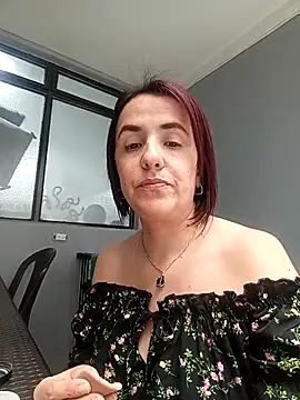 IsisBlake online show from 12-15-25, 04:02