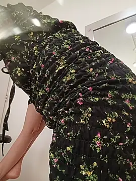 IsisBlake online show from 02-05-26, 02:46