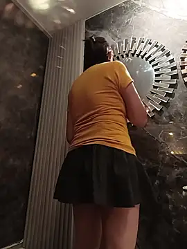 IsisBlake online show from 02-02-26, 09:03