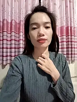 Snapshot of LILIAN999 chatting on 01-15-25, 12:04 LILIAN999 online show from 01-15-25, 12:04