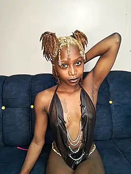 Sexyvyee  online show from 03-18-25, 06:28