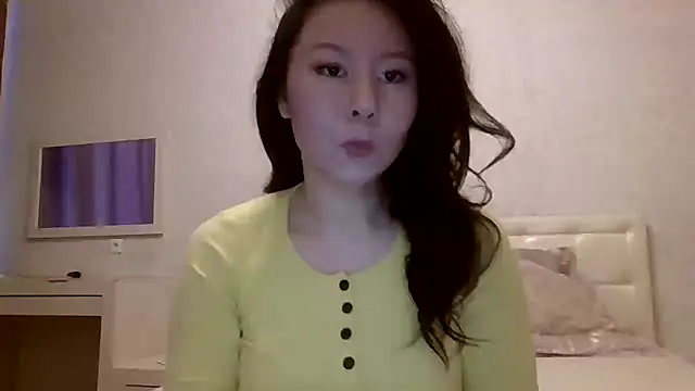 Snapshot of MollyyLaKiss chatting on 12-17-24, 09:17 MollyyLaKiss online show from 12-17-24, 09:17