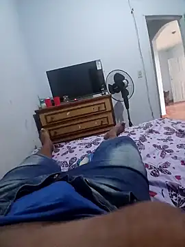 Snapshot of morenogts69 chatting on 02-20-25, 05:41 morenogts69 online show from 02-20-25, 05:41