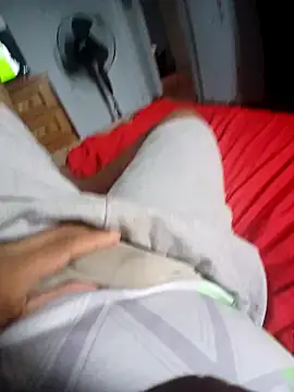 Snapshot of morenogts69 chatting on 02-02-25, 06:09 morenogts69 online show from 02-02-25, 06:09