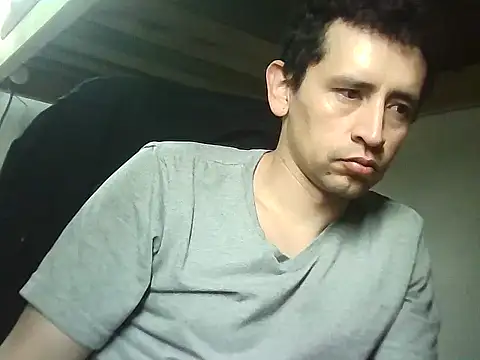 Snapshot of picachuchu chatting on 09-30-25, 02:56 picachuchu online show from 09-30-25, 02:56