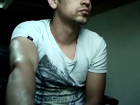 Snapshot of picachuchu chatting on 03-07-25, 09:17 picachuchu online show from 03-07-25, 09:17