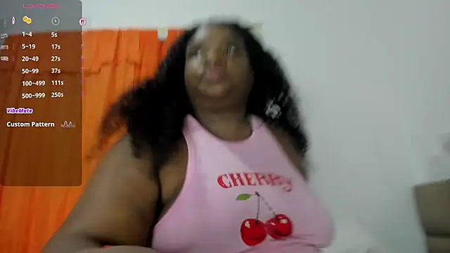 lilybaudyn  online show from 07-25-26, 07:49