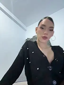 Snapshot of Carlita_cute chatting on 05-16-26, 11:37 Carlita cute online show from 05-16-26, 11:37
