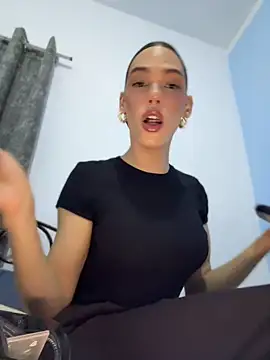 Snapshot of Carlita_cute chatting on 07-26-26, 06:48 Carlita cute online show from 07-26-26, 06:48