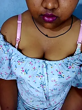 Sexy--queen1 online show from 09-08-25, 03:11