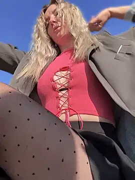 Crazy-Rosa online show from 09-14-25, 03:29