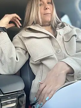 Crazy-Rosa online show from 03-15-26, 04:19