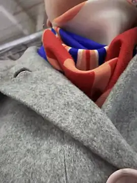 Snapshot of Crazy-Rosa chatting on 02-28-26, 05:29 Crazy-Rosa online show from 02-28-26, 05:29